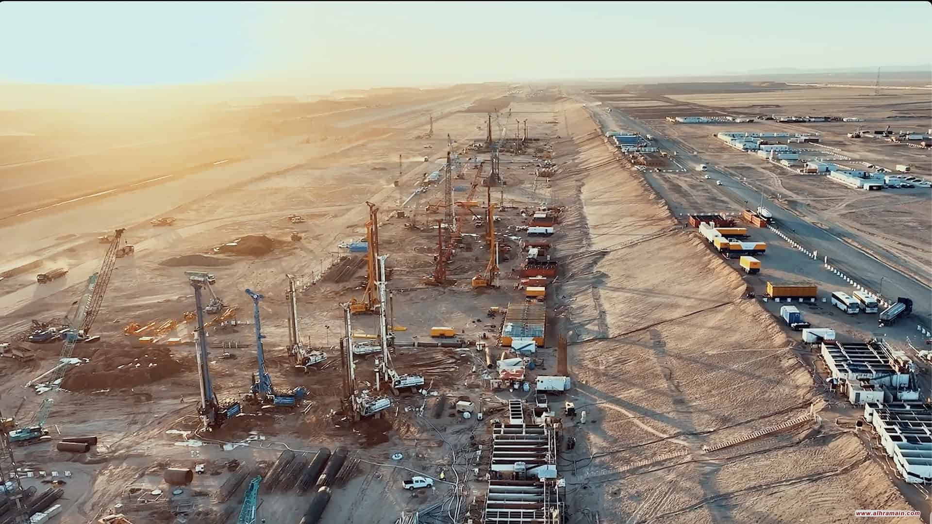 إلغاء مشروع قطار نيوم: تعثر جديد يفتح التساؤلات حول مستقبل رؤية ابن سلمان
